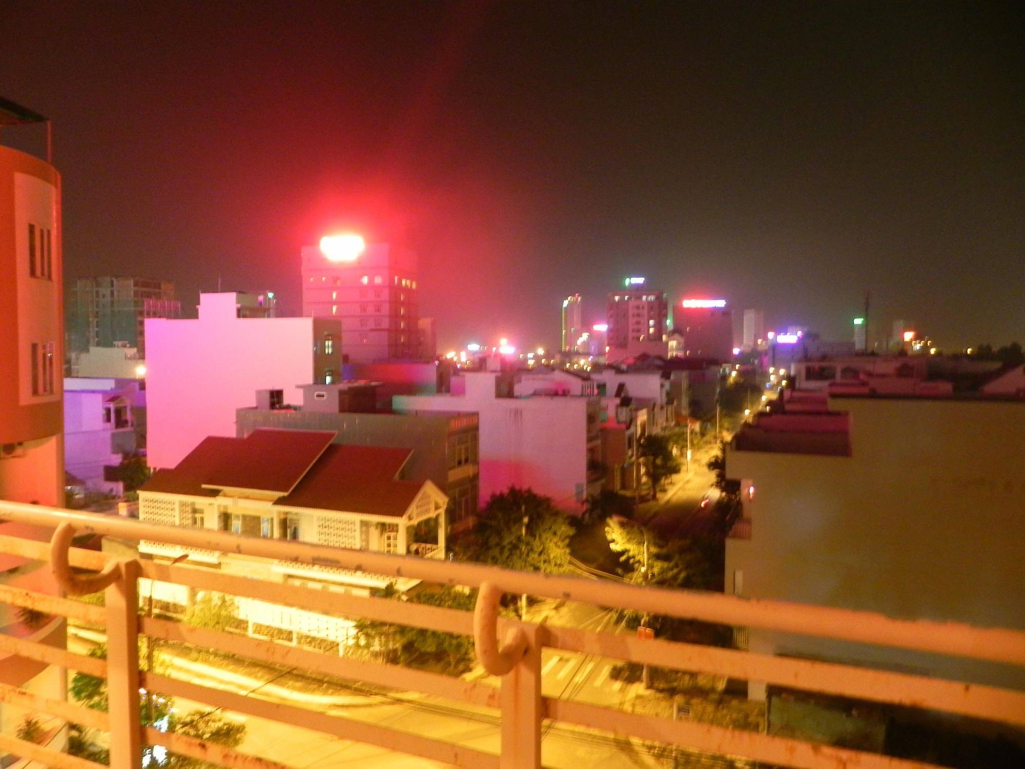 Sunny Beach Hotel & Apartment Da Nang Exterior foto